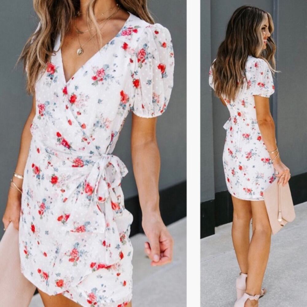 NWT COLLECTIVE CONCEPTS Sheer Floral V-Neck Wrap Mini Dress (White | Size S)